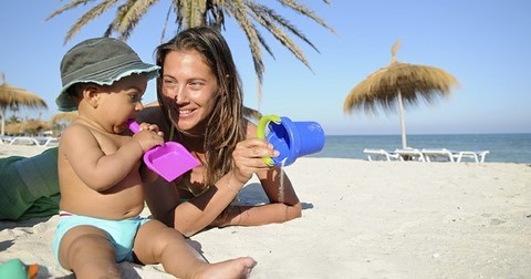 famille a la plage