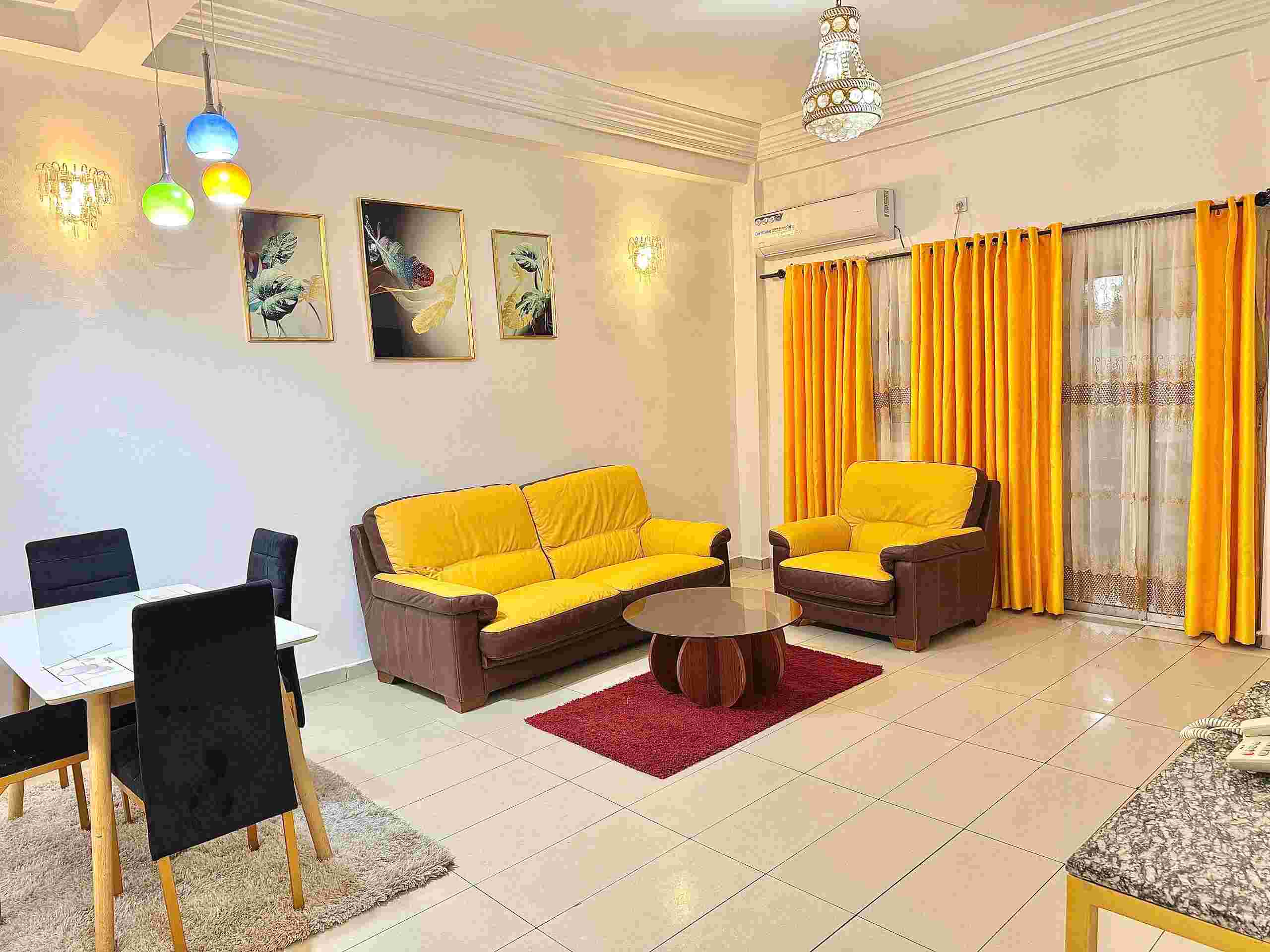 Appartement 2 chambres meublé à louer à Bonamoussadi, Douala
