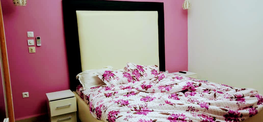 Studio meublé Essos Omnisport Yaoundé derrière Neptune Oil