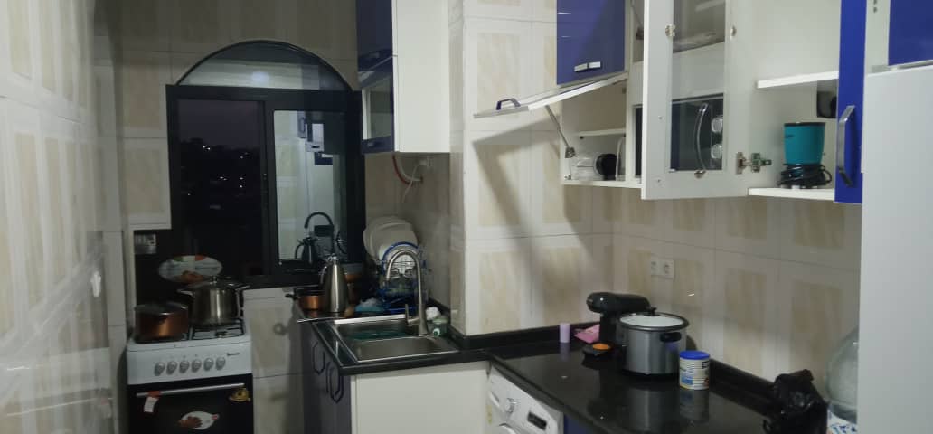 Studio meublé Essos Omnisport Yaoundé derrière Neptune Oil