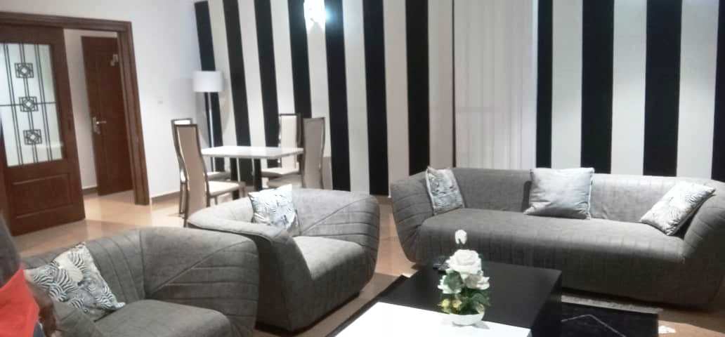 Appartement meublé luxe Bastos Yaoundé près Palais des Congrès