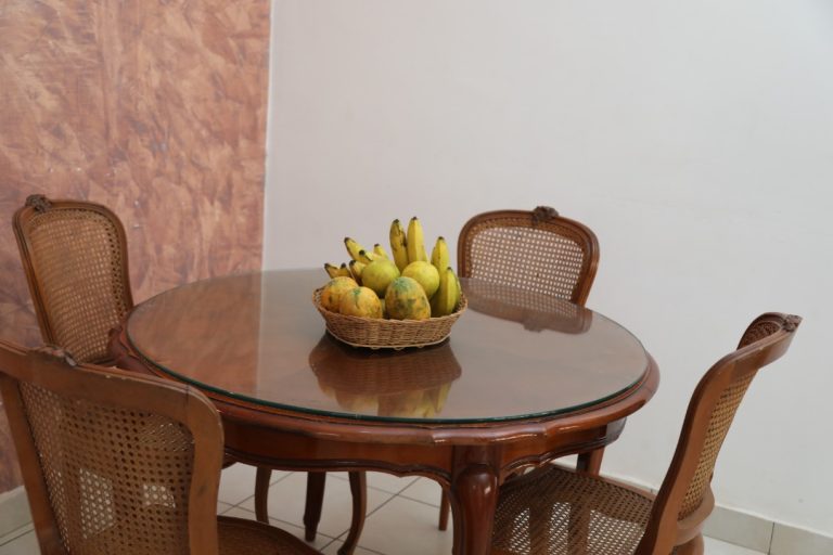 Appartement meublé 4 chambres Tsinga Camp SIC Yaoundé