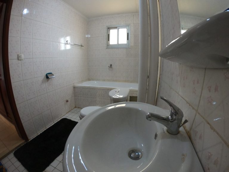 Appartement meublé 4 chambres Tsinga Camp SIC Yaoundé