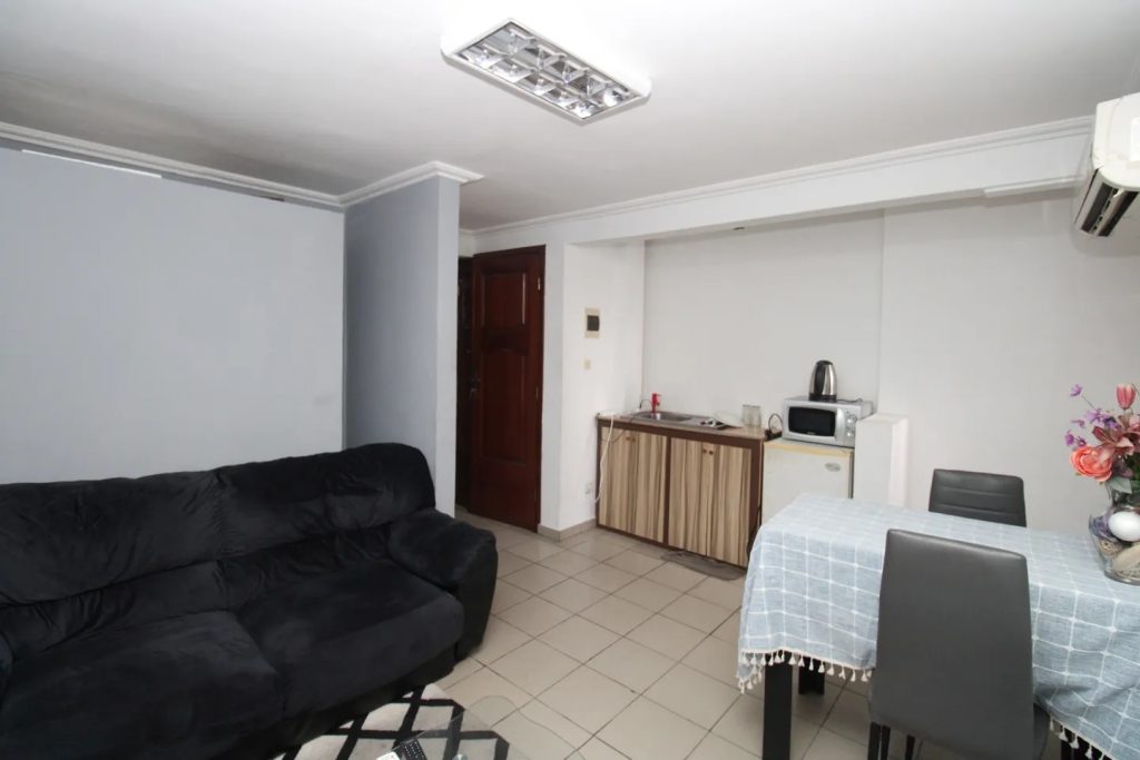 Studio meublé à Bali Douala proche Akwa et Bonapriso