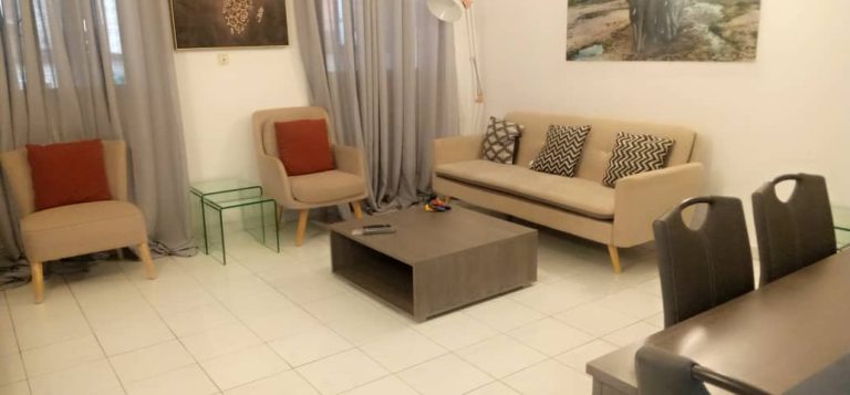 Appartement meublé Nfandena Omnisport Yaoundé 2 chambres