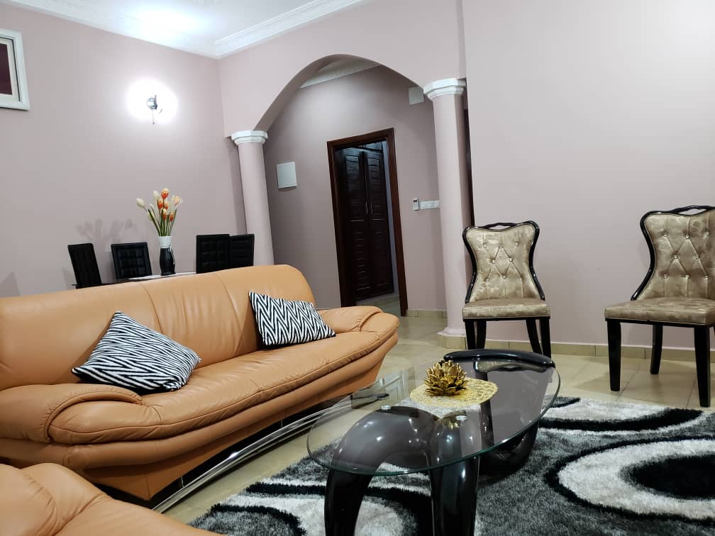 Studio meublé T2 au centre-ville de Yaoundé quartier Gendarmerie