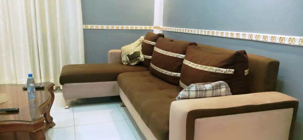 Studio meublé Essos Omnisport Yaoundé derrière Neptune Oil