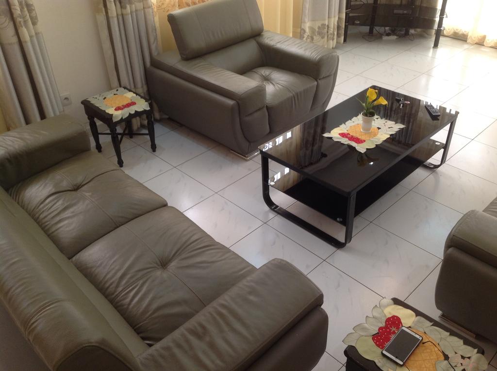 Appartement meublé luxe Bastos Yaoundé près Palais des Congrès