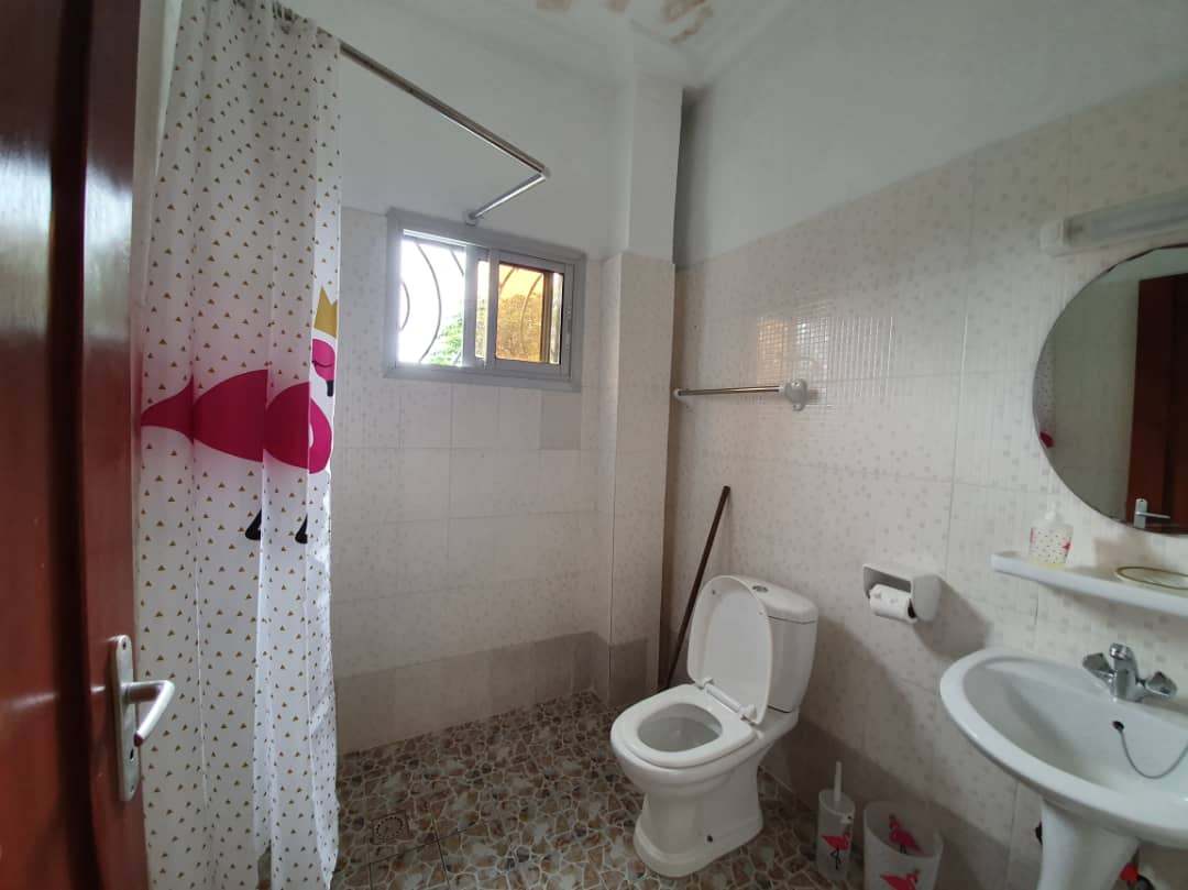 Appartement de luxe en bord de mer à Kribi avec accès direct plage