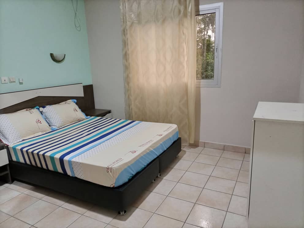 Appartement meublé avec piscine à Kribi proche de la plage et de la Centrale à Gaz