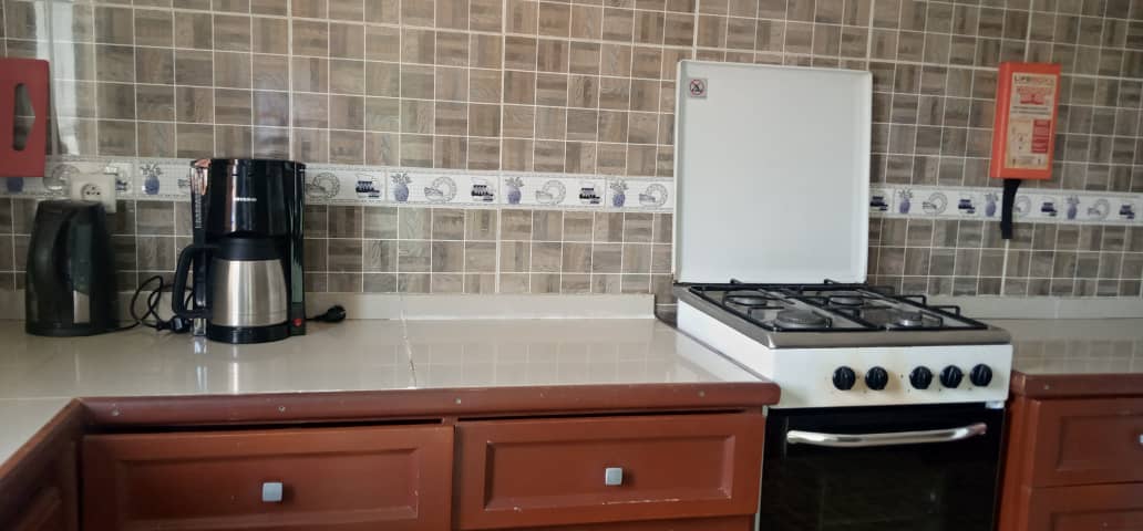 Appartement meublé 150m2 à Golf Bastos Yaoundé avec vue Mont Fébé