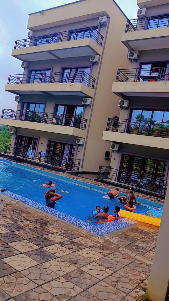Appartement meublé avec piscine à Kribi proche de la plage et de la Centrale à Gaz