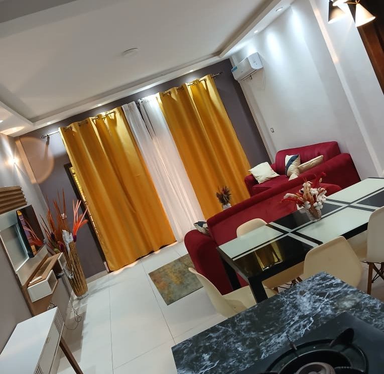 Logement meublé avec piscine à Kribi Mpolongwe proche plage