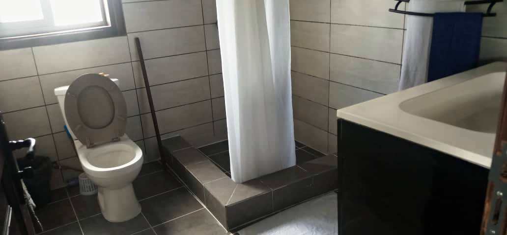 Appartement de luxe en bord de mer à Kribi avec accès direct plage