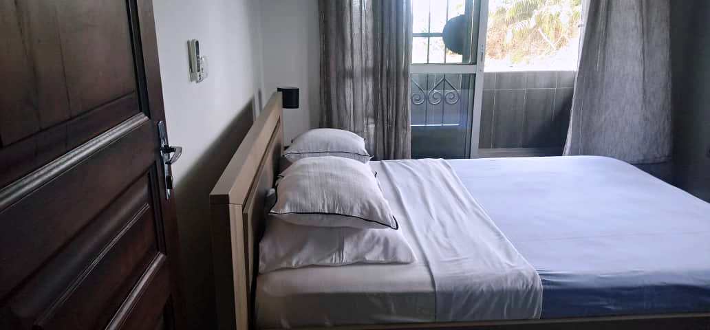 Appartement de luxe en bord de mer à Kribi avec accès direct plage