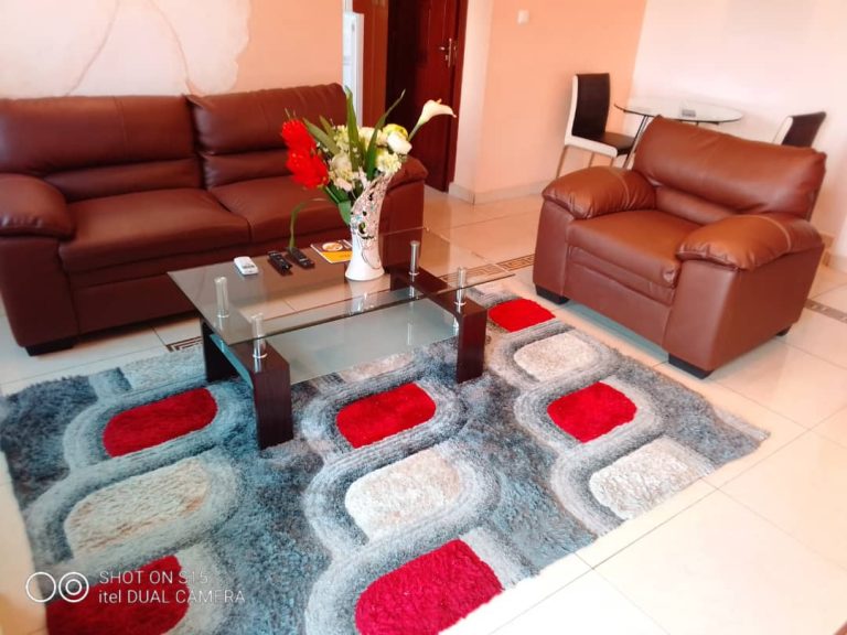 Appartement de luxe à Makepe Douala avec piscine et 2 chambres