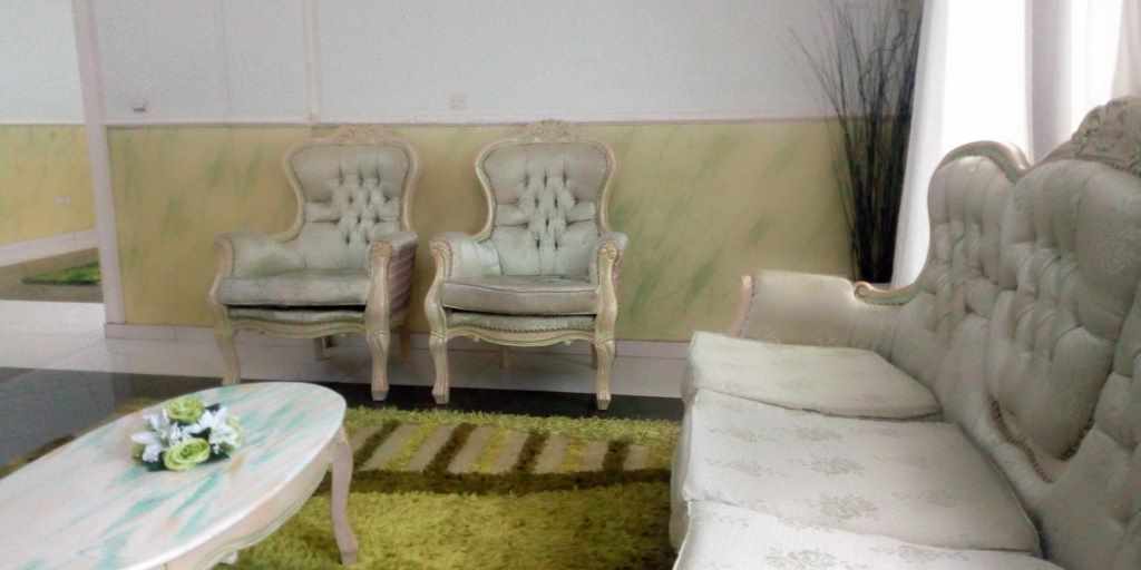 Appartement meublé prestige Bastos Yaoundé avec piscine privée