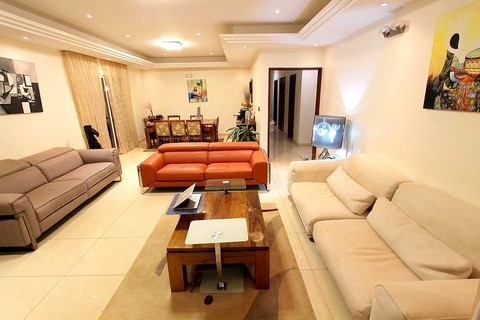 Appartement meublé Bastos Yaoundé 2 chambres balcon