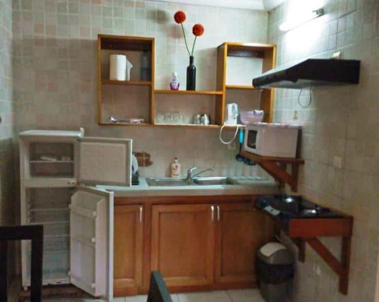 Appartement meublé à Akwa Douala avec ascenseur et vue sur la ville