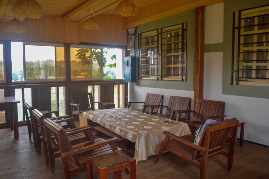 Villa meublée à Nkomo Yaoundé avec jardin et terrasse