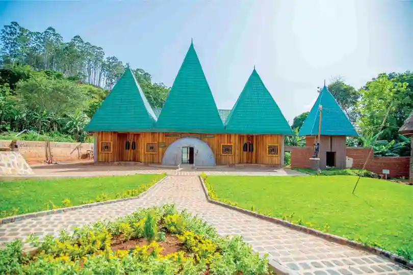 Chefferie Bapa Cameroun patrimoine culturel forêt sacrée