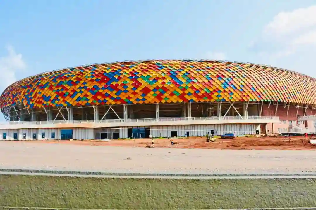 Stade Olembé Yaoundé CAN 2022 infrastructure football Cameroun