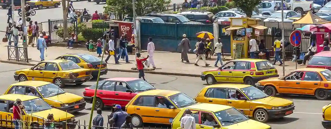 Taxi collectif Yaoundé prix transport urbain Cameroun 2025