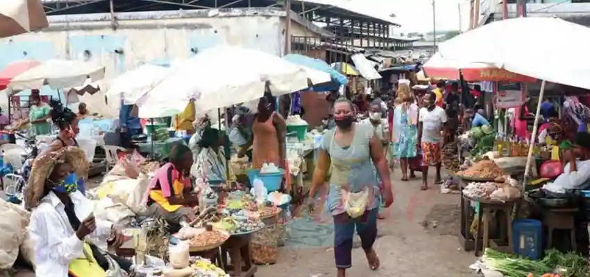 Négociation marché local Cameroun étranger accompagnateur