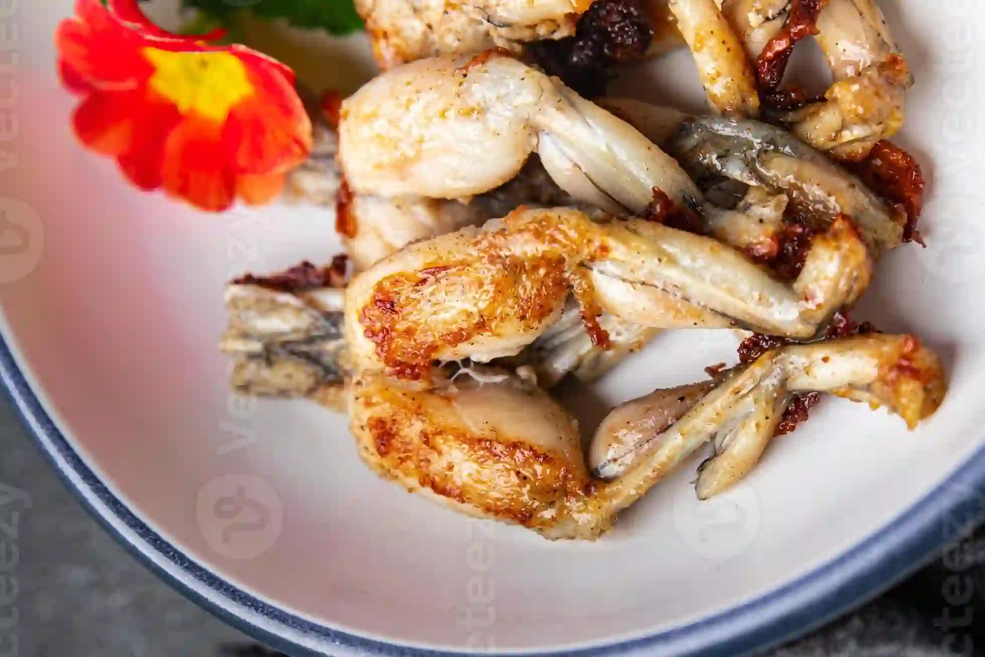 Plat grenouille Goliath soupe pimentée plantain restaurant Nkongsamba
